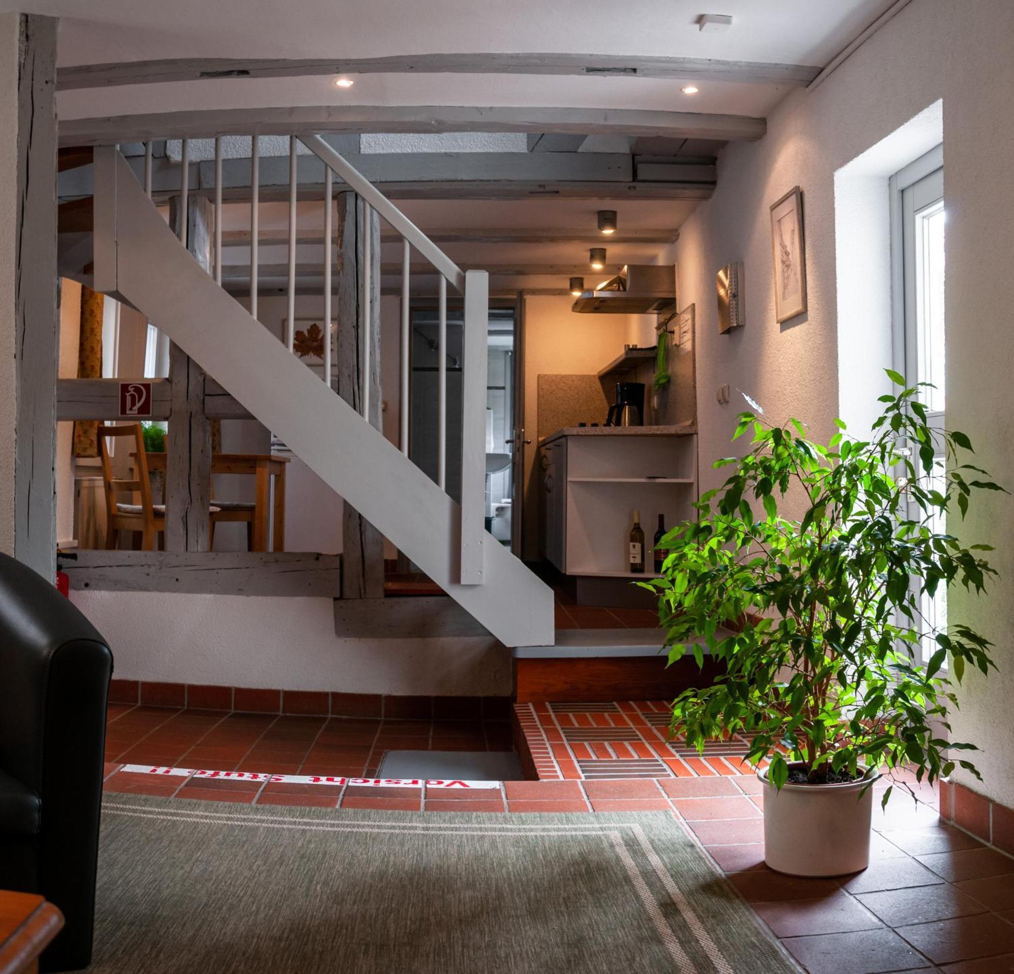 Fachwerkhotel - Ferienhaeuser Vorhof Zur Hoelle Quedlinburg Exteriör bild