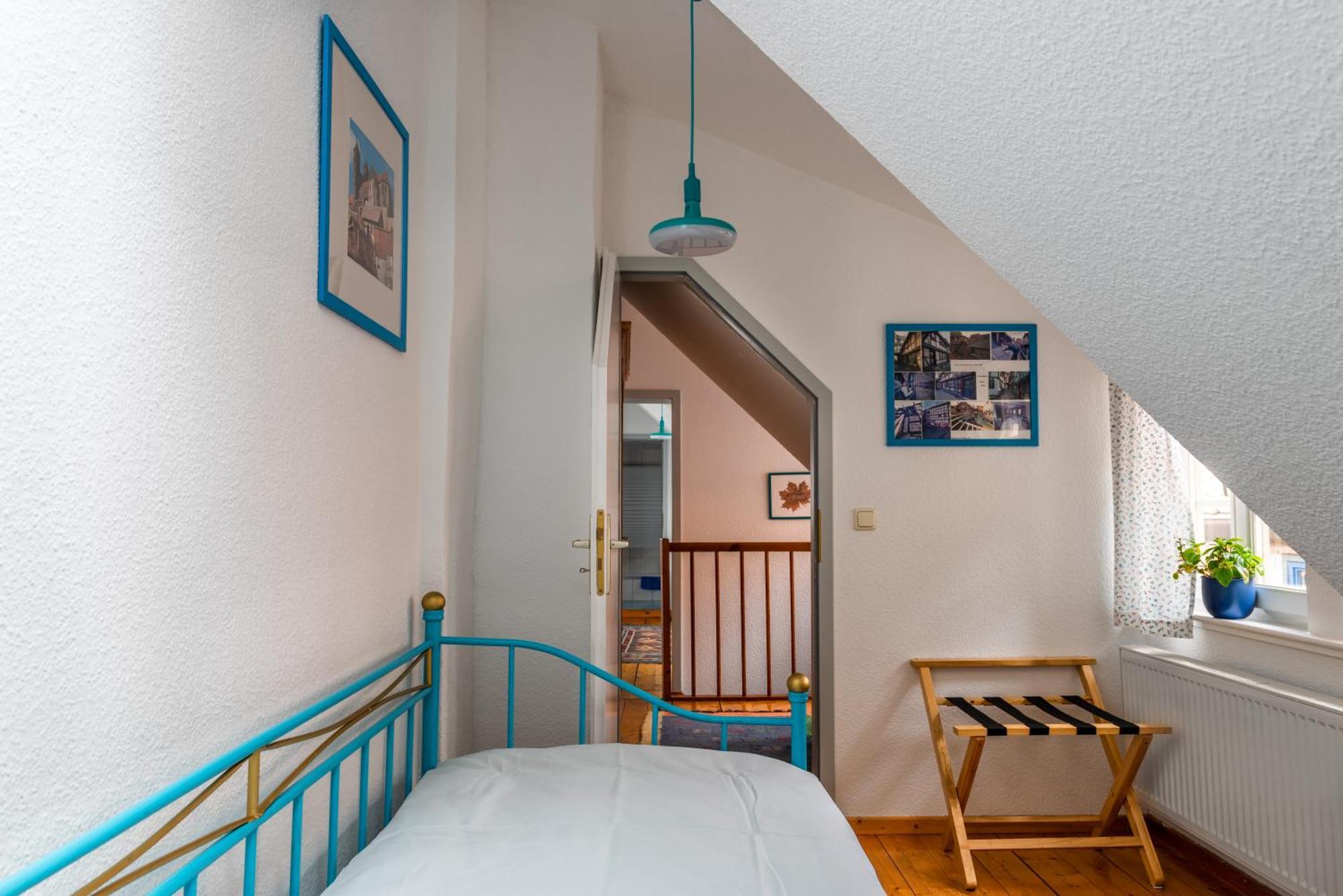 Fachwerkhotel - Ferienhaeuser Vorhof Zur Hoelle Quedlinburg Exteriör bild